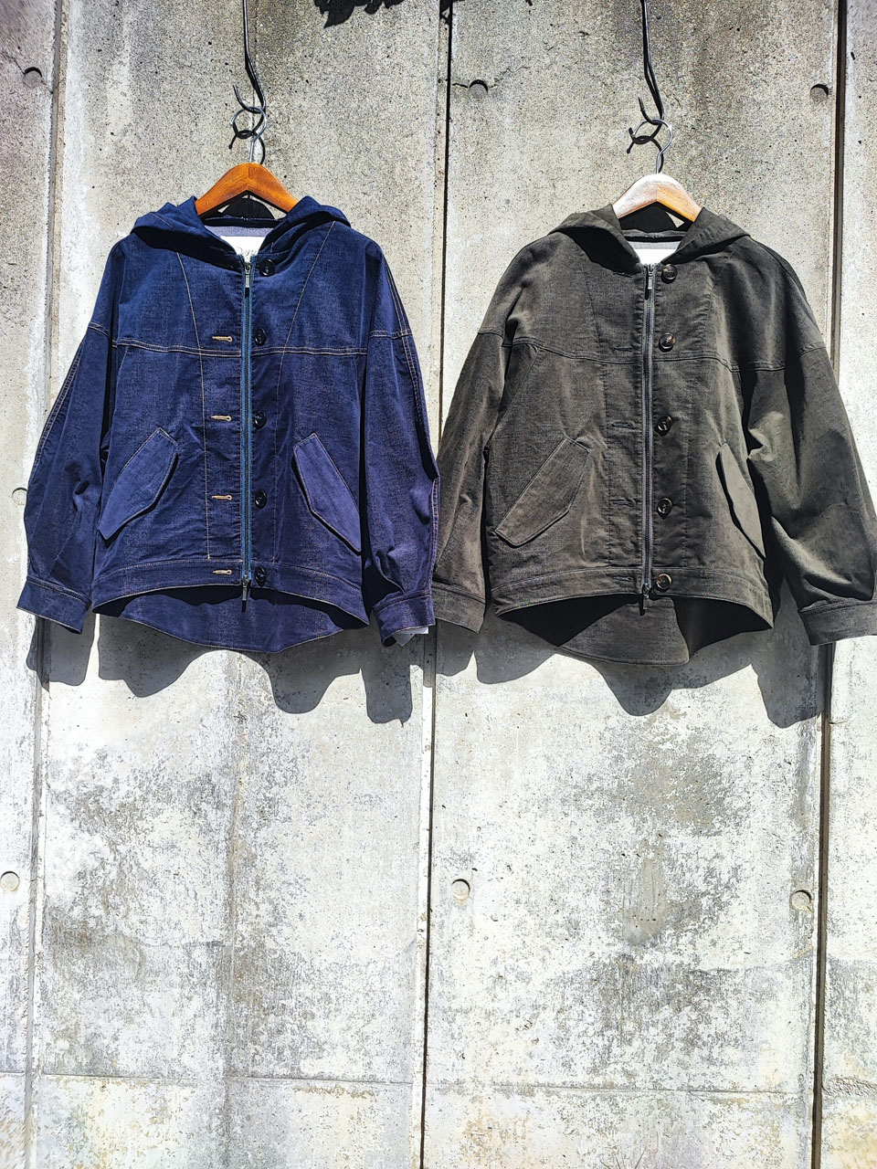 <span class="title">Jacket</span>