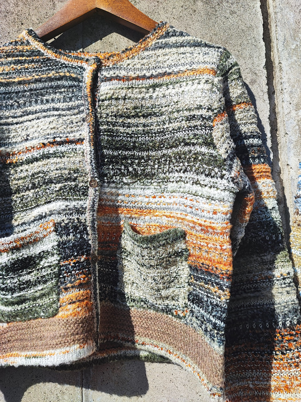 <span class="title">Cardigan</span>