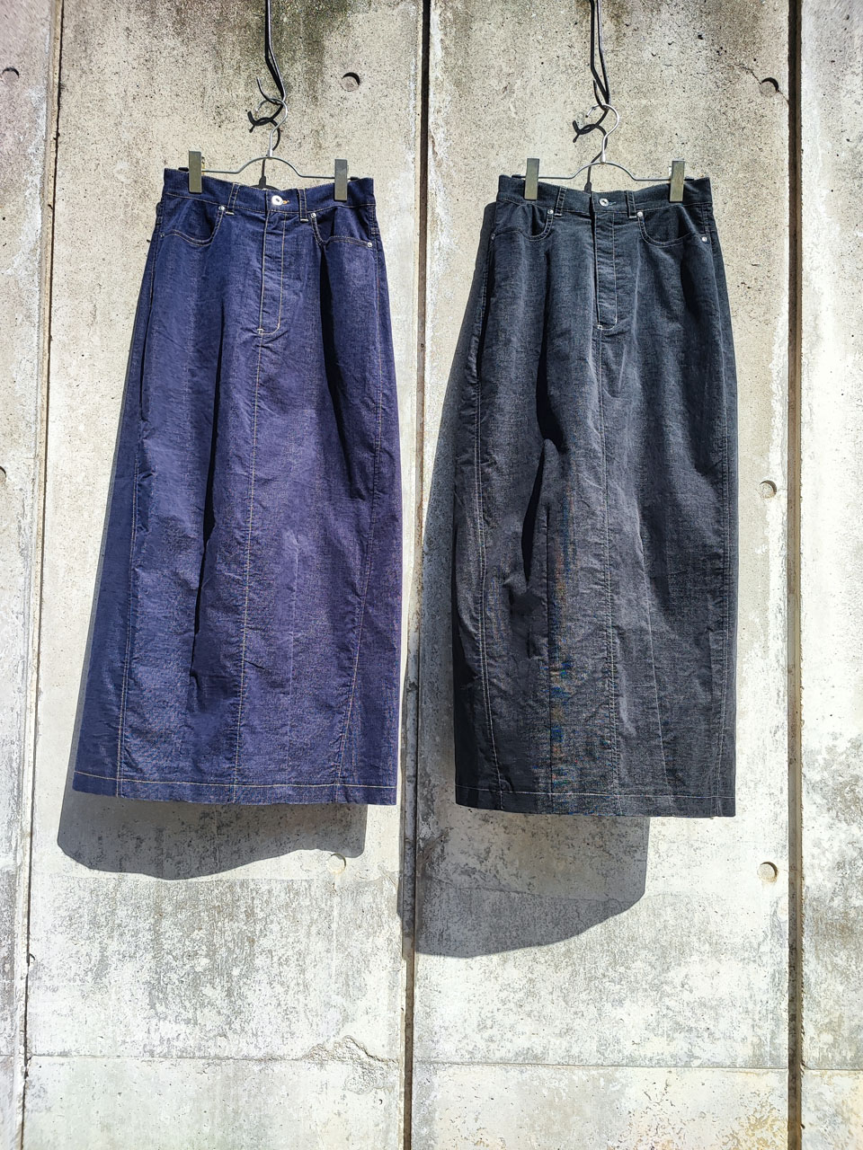 <span class="title">Skirt</span>