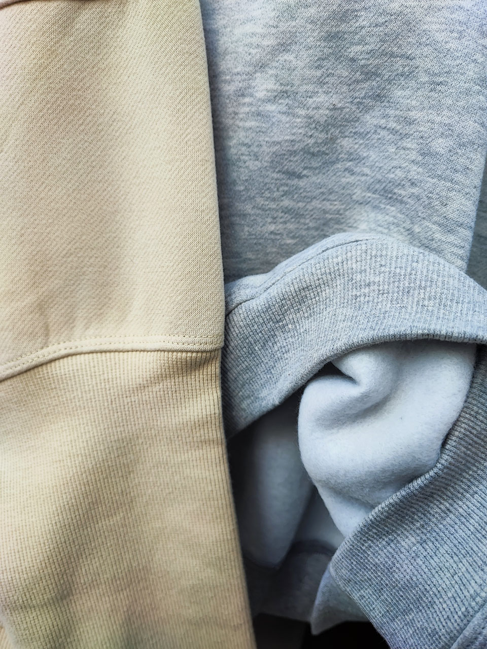 <span class="title">Pullover</span>